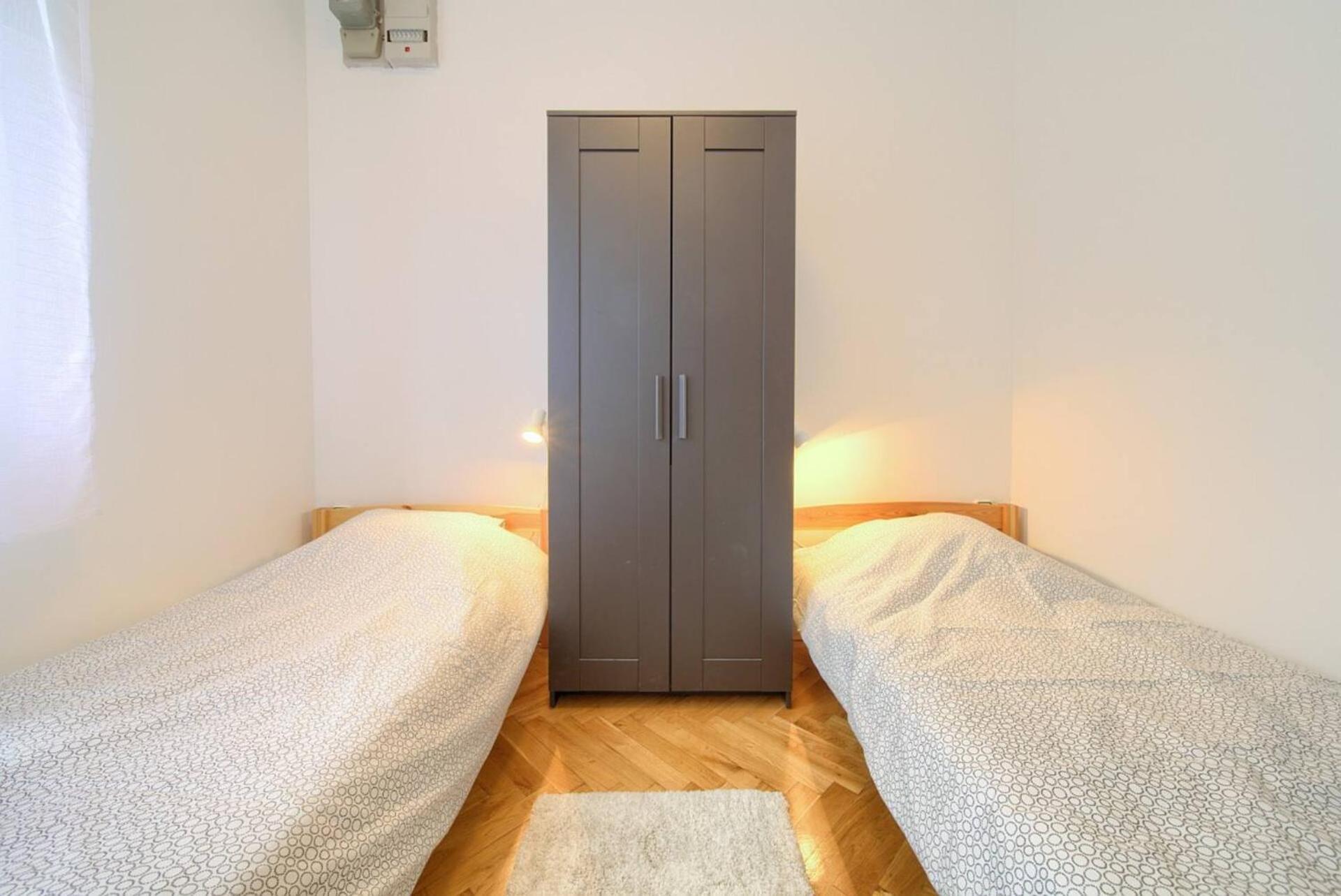 Apartments Nana - Baska Экстерьер фото